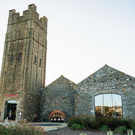 Stunning 2 Bed House Near Coastal Path/Lake/Beach Llanelli Esterno foto