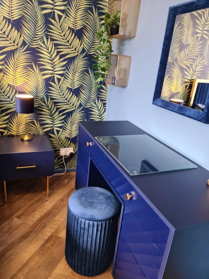 Stunning 2 Bed House Near Coastal Path/Lake/Beach Llanelli Esterno foto